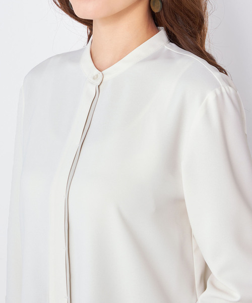 A/C DESIGN BY ALPHA CUBIC(エーシーデザインバイアルファキュービック)の「【接触冷感】バイカラーブラウス(シャツ/ブラウス・レディース・ライトグレー/グリーン/ホワイト・11号/9号)」の12枚目の写真