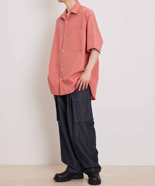 ADAM ET ROPE'(アダムエロペ)の「サスティナブル ブロード ビッグシルエット レギュラーカラー ショートスリーブ シャツ / サスティナブル(シャツ/ブラウス・メンズ・ダークラベンダー/ベージュ系その他2/ピンク系その他2・L/M)」の14枚目の写真
