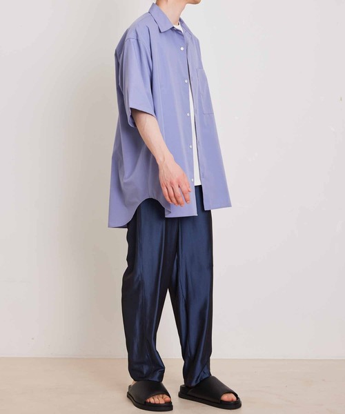 ADAM ET ROPE'(アダムエロペ)の「サスティナブル ブロード ビッグシルエット レギュラーカラー ショートスリーブ シャツ / サスティナブル(シャツ/ブラウス・メンズ・ダークラベンダー/ベージュ系その他2/ピンク系その他2・L/M)」の18枚目の写真