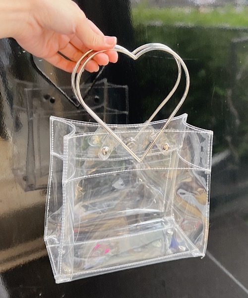 lilLilly(リルリリー)の「ハートハンドルPVCスクエアミニバッグ(ハンドバッグ・レディース・マルチ/クリア/ピンク・FREE)」の11枚目の写真