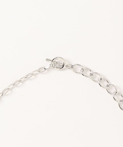 SPINNS（スピンズ）の「ミニパーツモチーフ チェーンネックレス（ネックレス・レディース・C/B/A・ONESIZE）」の4枚目の写真