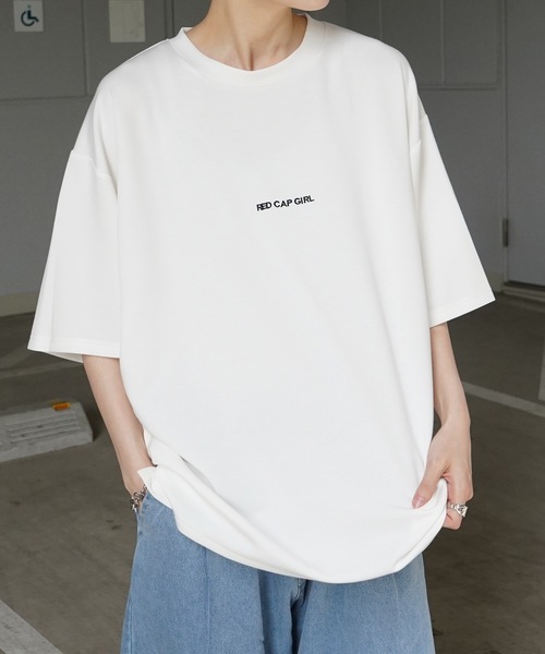Red Cap Girl（レッドキャプガール）の「【RED CAP GIRL】 バックイラスト / バック転写 ワンポイント刺繍 ドレープとろみ ポンチ ビッグシルエットプリントTシャツ（Tシャツ/カットソー・メンズ・ホワイト系その他/サックスブルー系/ブラック/サックスブルー/ベージュ/ベージュ系その他/ホワイト/ブラック系その他/ライトグレー/ライトグレー系/ライトグレー系2/ライトグレー系3/ホワイト系その他2/ホワイト系その他3/ブラック系その他2/ブラック系その他3/ブルー系2/ブルー系3・M/L/XL）」の21枚目の写真
