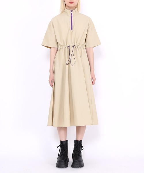 PUNYUS（プニュズ）の「ハーフジップナイロンワンピース（ワンピース・レディース・ベージュ/ブラック/パープル・1/4/2/3）」の9枚目の写真