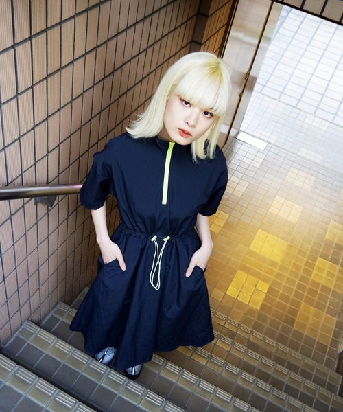 PUNYUS（プニュズ）の「ハーフジップナイロンワンピース（ワンピース