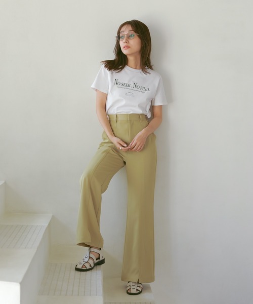 N WITH.（エヌウィズ）の「レタードTシャツ（Tシャツ/カットソー・レディース・ライトベージュ/グレー/ホワイト・FREE）」の5枚目の写真