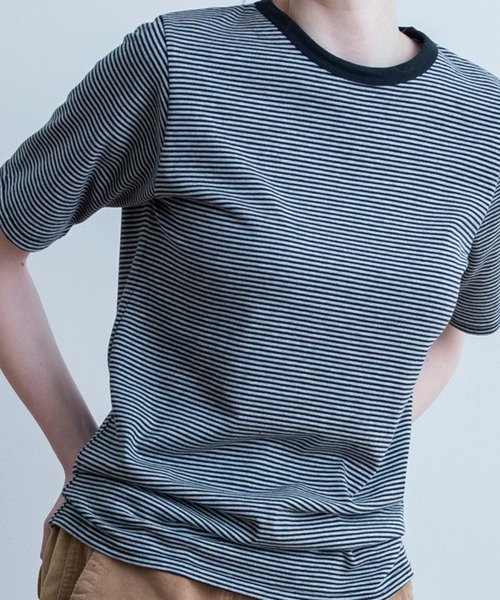 A.U.G. relaxing(オーグリラクシング)の「A.U.G. relaxing キルト 40/2 天竺 ボーダー Tee (MADE IN JAPAN)(Tシャツ/カットソー・レディース・ライトブルー/ブラック×ホワイト/チャコールグレー×ブラック/パープル・FREE)」の20枚目の写真