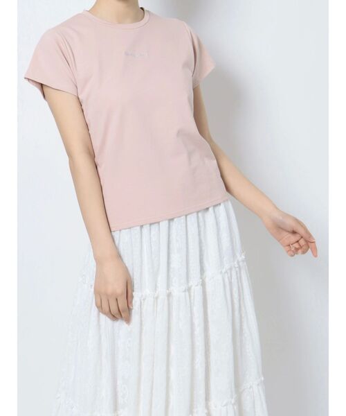 merry jenny（メリージェニー）の「merry jenny embroidery tee（Tシャツ/カットソー・レディース・オフホワイト/ピンク/グレー・FREE）」の4枚目の写真