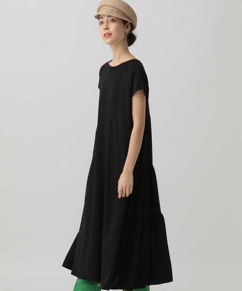 saloon（サルーン）の「SALOON(サルーン)/ティアードTシャツワンピース【手洗い可】ロング丈（ワンピース・レディース・ホワイト/ブラック/ベージュ/カーキ/ブルー/オレンジ・FREE）」の3枚目の写真