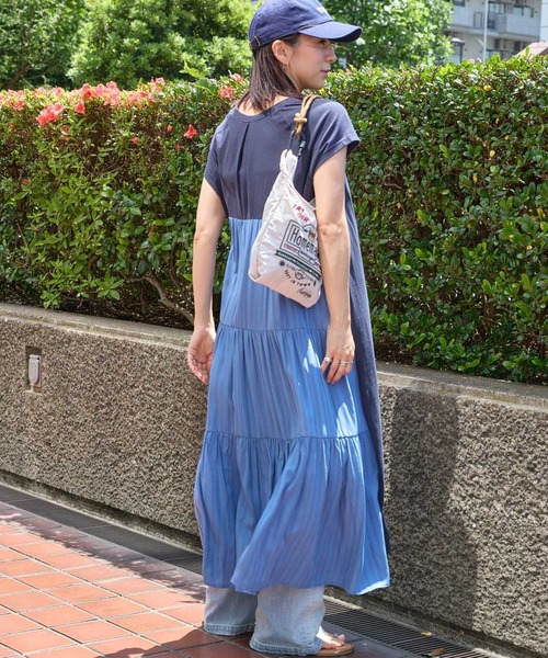 saloon（サルーン）の「SALOON(サルーン)/ティアードTシャツワンピース【手洗い可】ロング丈（ワンピース・レディース・ホワイト/ブラック/ベージュ/カーキ/ブルー/オレンジ・FREE）」の21枚目の写真