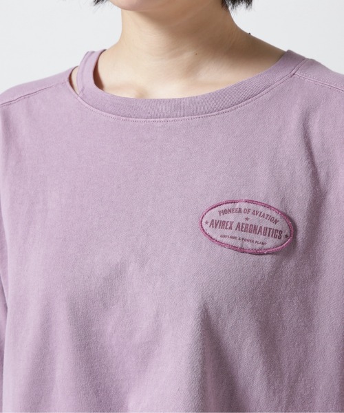 AVIREX（アヴィレックス）の「OPEN NECK T-SHIRT/ オープンネックTシャツ（Tシャツ/カットソー・レディース・ラベンダー/ブラック・F）」の6枚目の写真