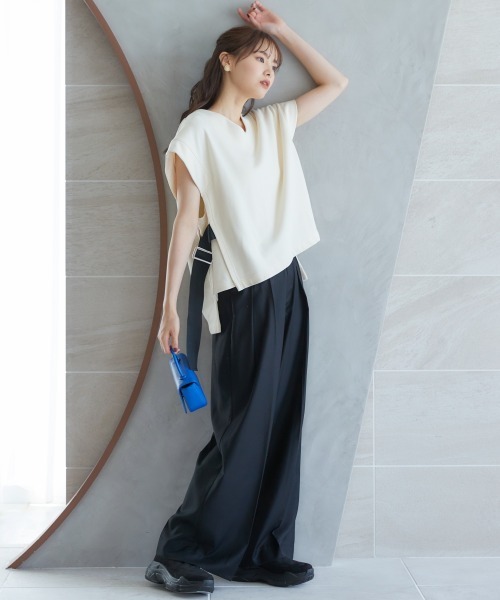 miclat（ミクラ）の「大きいサイズ　サイドベルトスウェットベスト　miclat（スウェット・レディース・クリーム/ネイビー・3L～4L/L～LL）」の8枚目の写真