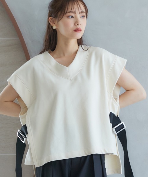 miclat（ミクラ）の「大きいサイズ　サイドベルトスウェットベスト　miclat（スウェット・レディース・クリーム/ネイビー・3L～4L/L～LL）」の19枚目の写真