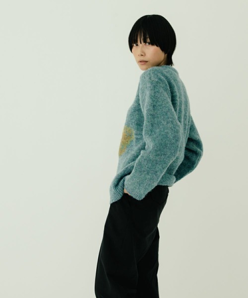 oblekt（オブレクト）の「MOHAIR BRUSHED KNIT（ニット/セーター・レディース・オレンジ/グリーン・FREE）」の10枚目の写真