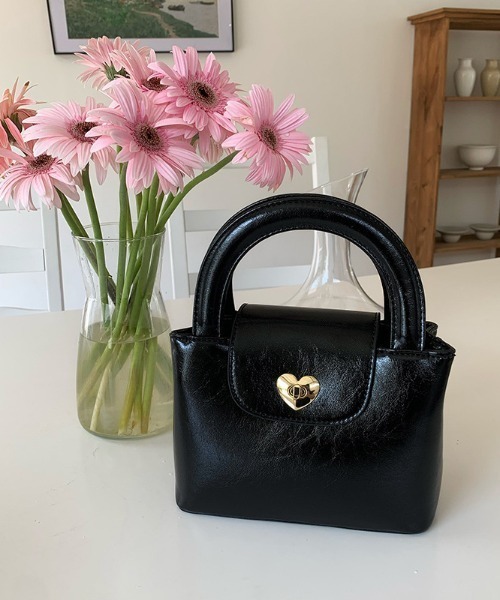gossip！ロサンゼルス（ゴシップロサンゼルス）の「ハートロック２WAYBAG（ハンドバッグ・レディース・ブラック/ホワイト・FREE）」の8枚目の写真