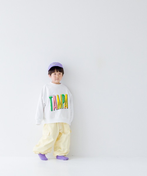 LOWRYS FARM（ローリーズファーム）の「ＴＣラグランプルオーバーロングスリーブ　975181（スウェット・キッズ・ホワイト/グレー/チャコールグレー・110cm/120cm/130cm/140cm/150cm）」の18枚目の写真