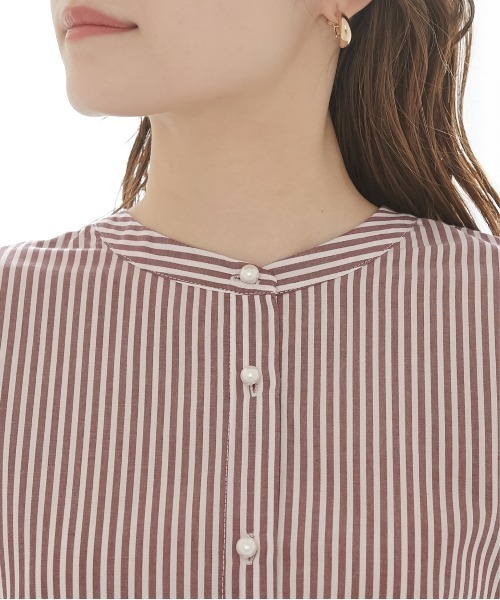 nissen(ニッセン)の「パール調ボタンブラウス(前後2WAY・袖2WAY)(シャツ/ブラウス・レディース・オフホワイト/ブラック/ボルドー・L/M)」の22枚目の写真