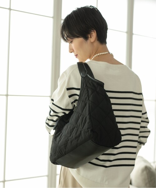 OPAQUE.CLIP(オペークドットクリップ)の「◆【フェイクファー/キルティング】くり手ミドルトートバッグ(トートバッグ・レディース・グレー/ベージュ系その他2/ブラック/チャコール/グリーン系その他3/ベージュ・00)」の8枚目の写真