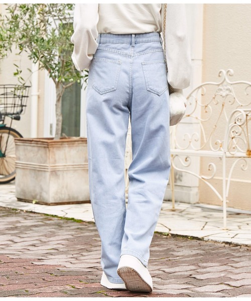 CHILLE（チル）の「パール　デニムストレートパンツ（デニムパンツ・レディース・ブルー・S/M）」の5枚目の写真