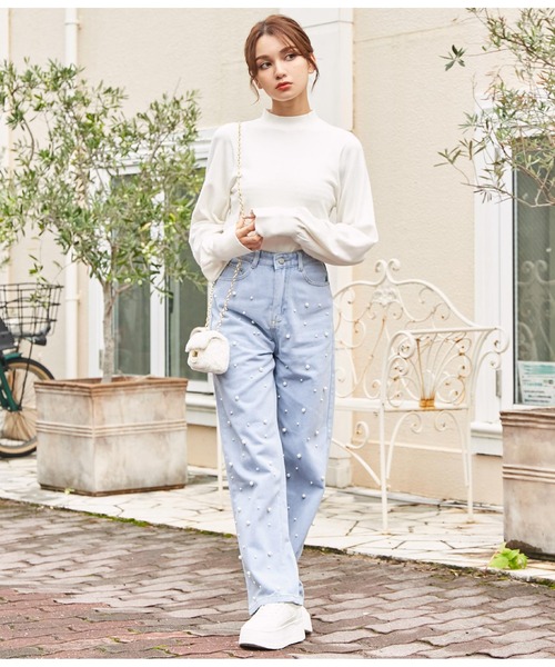 CHILLE（チル）の「パール　デニムストレートパンツ（デニムパンツ・レディース・ブルー・S/M）」の7枚目の写真