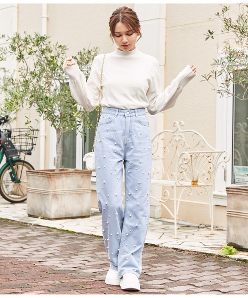 CHILLE（チル）の「パール　デニムストレートパンツ（デニムパンツ・レディース・ブルー・S/M）」の8枚目の写真