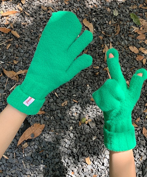 Revo.（レボ）の「【スマホが使える指空き手袋】3本指 ミトン グローブ