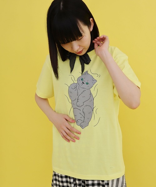 didizizi(ディディジジ)の「子猫プリントTシャツ(Tシャツ/カットソー・レディース・イエロー/ベージュ/グリーン・FREE)」の11枚目の写真
