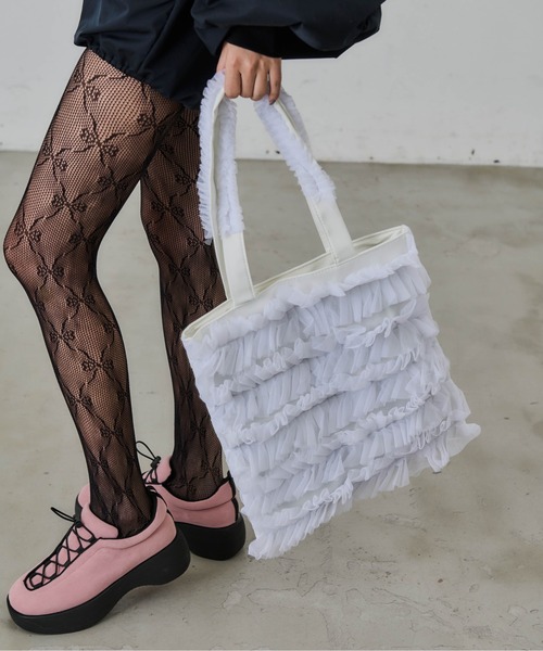 Carmelo（カーメロ）の「チュールトートバッグ / Frill tote bag（トートバッグ・レディース・ホワイト/ブラック・FREE）」の12枚目の写真