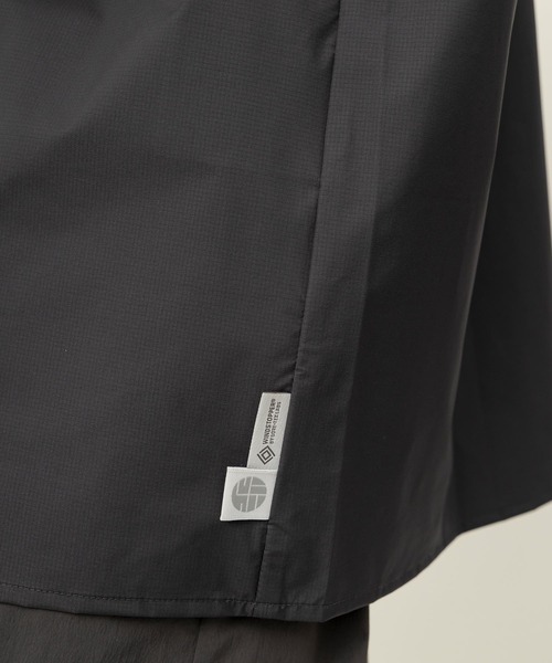 alk phenix(アルクフェニックス)の「Rain T-shirts GTX Tシャツジャケット ベンチレーション付き ゴアテックスウェア ウインドジャケット テックウェア ウルトラライト ウィンドストッパー 耐水 撥水 RAIN Tシャツ / WINDSTOPPER(R) プロダクト by GORE TEX LABS / アルクフェニックス(Tシャツ/カットソー・メンズ・ブラック系その他・S/M/L/XL)」の4枚目の写真