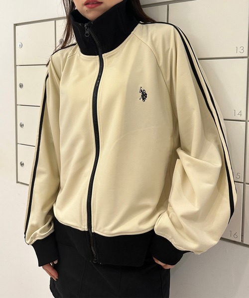 U.S. POLO ASSN.（ユーエスポロアッスン）の「RANAN/solleim別注【U.S.POLO ASSN.】トラックジャケット（ジャージ・レディース・ベージュ/ネイビー/アイボリー・S/M）」の2枚目の写真