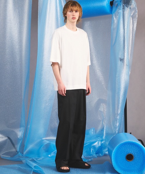 MAISON SPECIAL(メゾンスペシャル)の「《UNISEX》NISHIKAWA KEORI Wool Mix Gabardine Prime Wide One-Tuck Wide Pants/NISHIKAWA KEORIウールミックスギャバジンプライムワイドワンタックワイドパンツ【MAISON SPECIAL/メゾンスペシャル】■セットアップ対応■(スラックス・メンズ・チャコールグレー/カーキ/ブラック/ダークブラック/ネイビー/ベージュ/ライトグレー/グレー/ダークグレー/グレイッシュベージュ/その他・0/1/2)」の17枚目の写真