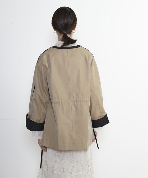 SOFFITTO（ソフィット）の「丸首立体ポケットシャンブレーショート