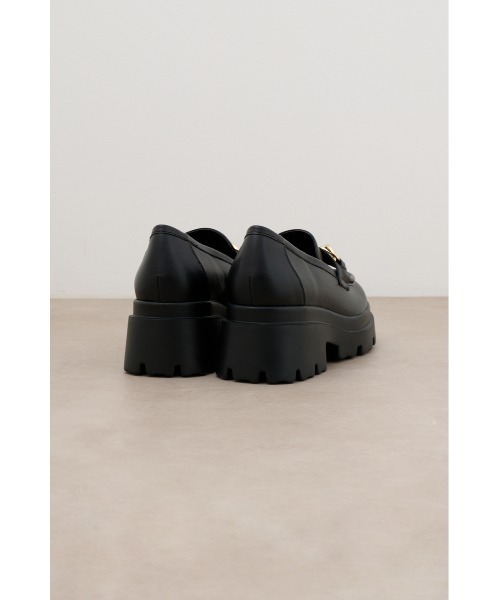 AZUL by moussy（アズールバイマウジー）の「ダブルリングメタルトラックソールローファー（ローファー・レディース・ブラック系その他/ブラック・SMALL/MEDIUM/LARGE）」の7枚目の写真