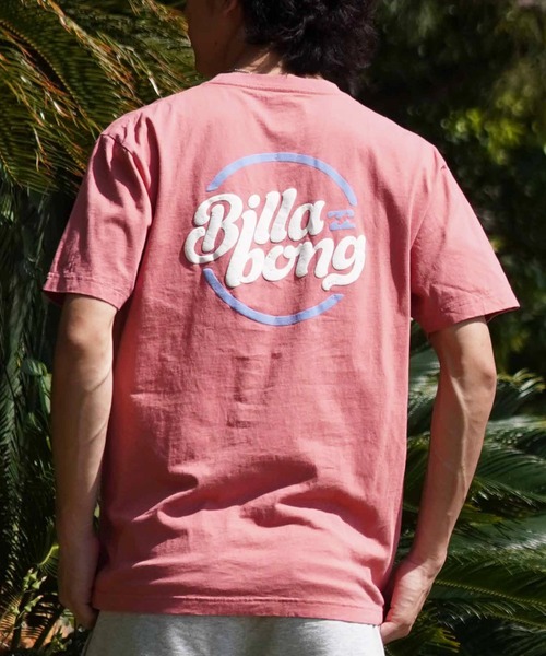 BILLABONG(ビラボン)の「BILLABONG/ビラボン 半袖Tシャツ バックプリント レギュラーフィット BE01A-205(Tシャツ/カットソー・メンズ・レンガ/ブラック/オフホワイト・S/M/L/XL)」の1枚目の写真
