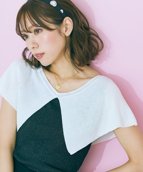 marun（マルン）の「＜大きいサイズ＞  ビッグカラーニットトップス marun（ニット/セーター・レディース・ブラック/ピンク・4L/3L/LL/L/5L）」の2枚目の写真