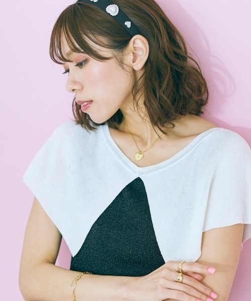 marun（マルン）の「＜大きいサイズ＞  ビッグカラーニットトップス marun（ニット/セーター・レディース・ブラック/ピンク・4L/3L/LL/L/5L）」の5枚目の写真