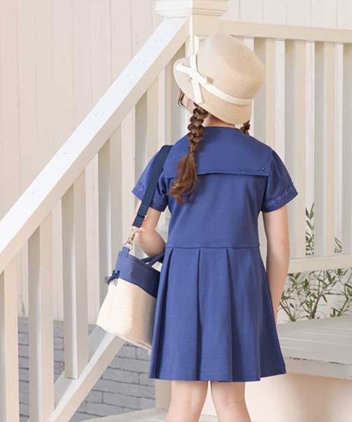 KP（ケーピー）の「リップルポンチのセーラーカラー半袖ワンピース(120～130cm)（ワンピース・キッズ・ネイビー/ラベンダー・120cm/130cm）」の9枚目の写真