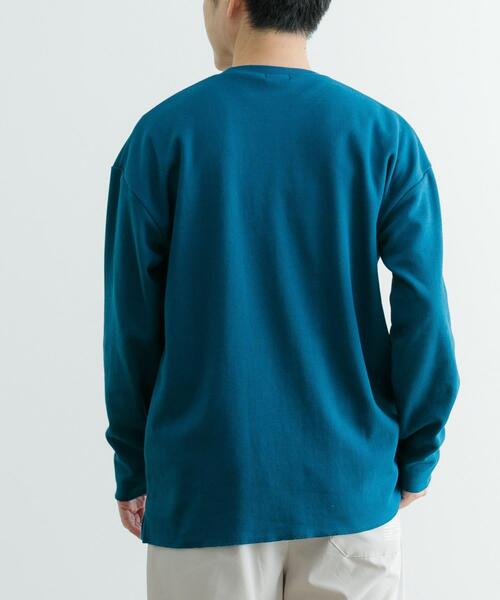 ITEMS URBANRESEARCH（アイテムズ アーバンリサーチ）の「裏配色カノコ ロングスリーブ カットソー（Tシャツ/カットソー・メンズ・ブラック/ホワイト/ベージュ/ブルー・MEDIUM/LARGE）」の9枚目の写真