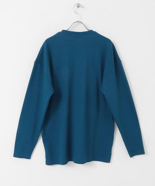 ITEMS URBANRESEARCH（アイテムズ アーバンリサーチ）の「裏配色カノコ ロングスリーブ カットソー（Tシャツ/カットソー・メンズ・ブラック/ホワイト/ベージュ/ブルー・MEDIUM/LARGE）」の17枚目の写真