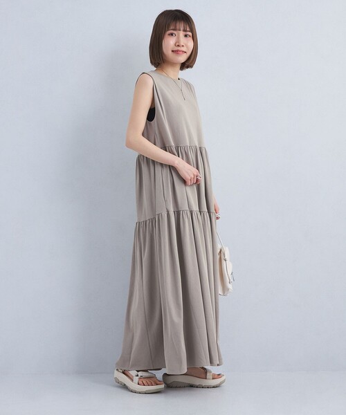 green label relaxing（グリーンレーベルリラクシング）の「［size SHORT/TALLあり］カット ティアード ワンピース -マシンウォッシャブル・吸水速乾・UVカット-（ワンピース・レディース・ブラック/ライトグレー/レッド・FREE/SHORT/TALL）」の11枚目の写真