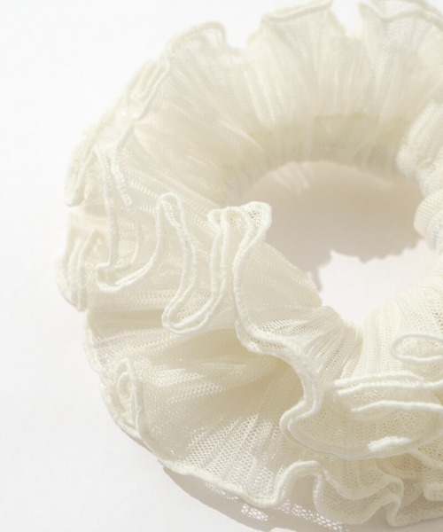 flower（フラワー）の「シープリーツシュシュ（シュシュ・レディース・ホワイト/ブラック・FREE）」の7枚目の写真