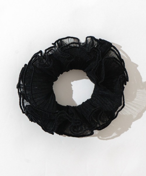 flower（フラワー）の「シープリーツシュシュ（シュシュ・レディース・ホワイト/ブラック・FREE）」の8枚目の写真