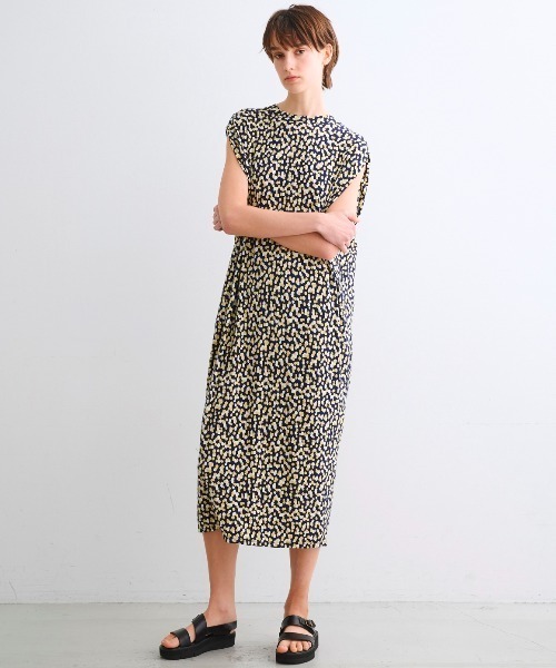 three dots(スリードッツ)の「トラベルライン コクーンドレス(ワンピース・レディース・マルチ・SMALL/MEDIUM)」の8枚目の写真