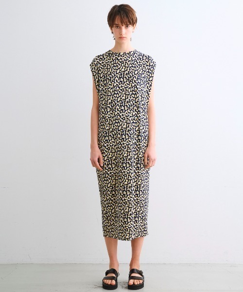 three dots(スリードッツ)の「トラベルライン コクーンドレス(ワンピース・レディース・マルチ・SMALL/MEDIUM)」の9枚目の写真