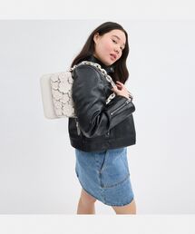 COACH（コーチ）の「ローグ トップ ハンドル バッグ・ティー ローズ