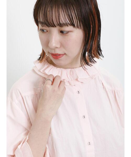 Samansa Mos2(サマンサ モスモス)の「フリルカラー七分袖ブラウス(シャツ/ブラウス・レディース・オフホワイト/ベージュ/チャコールグレー/ピンク・F)」の4枚目の写真