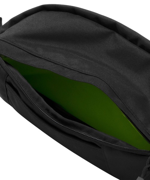 HUF（ハフ）の「HYDE WAIST BAG / HUF ハフ ウエストバッグ 4.5L（ボディバッグ/ウエストポーチ・メンズ・ブラック・O/S）」の3枚目の写真