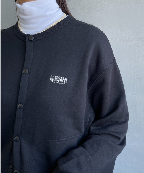 UNIVERSAL OVERALL（ユニバーサルオーバーオール）の「[UNIVERSAL OVERALL/ユニバーサルオーバーオール] 別注 ワンポイントロゴ刺繍 スウェットカーディガン（カーディガン/ボレロ・レディース・ブルー/グレー/ブラック/オレンジ・F）」の14枚目の写真