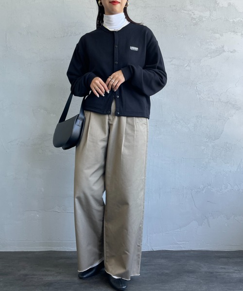 UNIVERSAL OVERALL（ユニバーサルオーバーオール）の「[UNIVERSAL OVERALL/ユニバーサルオーバーオール] 別注 ワンポイントロゴ刺繍 スウェットカーディガン（カーディガン/ボレロ・レディース・ブルー/グレー/ブラック/オレンジ・F）」の5枚目の写真
