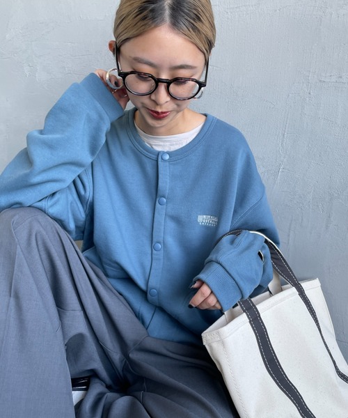 UNIVERSAL OVERALL（ユニバーサルオーバーオール）の「[UNIVERSAL OVERALL/ユニバーサルオーバーオール] 別注 ワンポイントロゴ刺繍 スウェットカーディガン（カーディガン/ボレロ・レディース・ブルー/グレー/ブラック/オレンジ・F）」の17枚目の写真