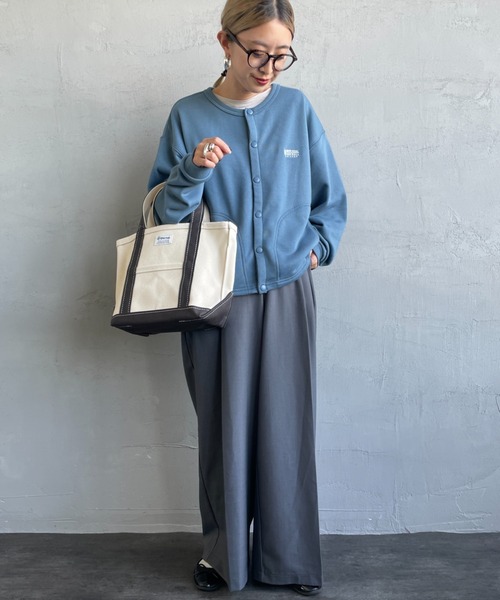 UNIVERSAL OVERALL（ユニバーサルオーバーオール）の「[UNIVERSAL OVERALL/ユニバーサルオーバーオール] 別注 ワンポイントロゴ刺繍 スウェットカーディガン（カーディガン/ボレロ・レディース・ブルー/グレー/ブラック/オレンジ・F）」の6枚目の写真